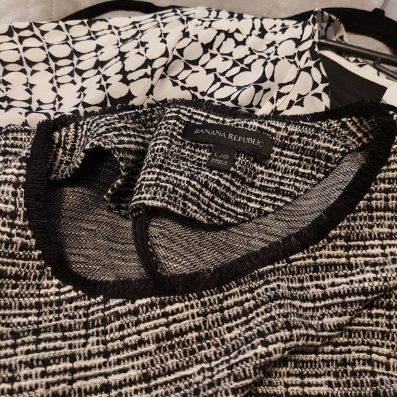 NWOT Banana Republic Black Mix Vest - Picture 5 of 6